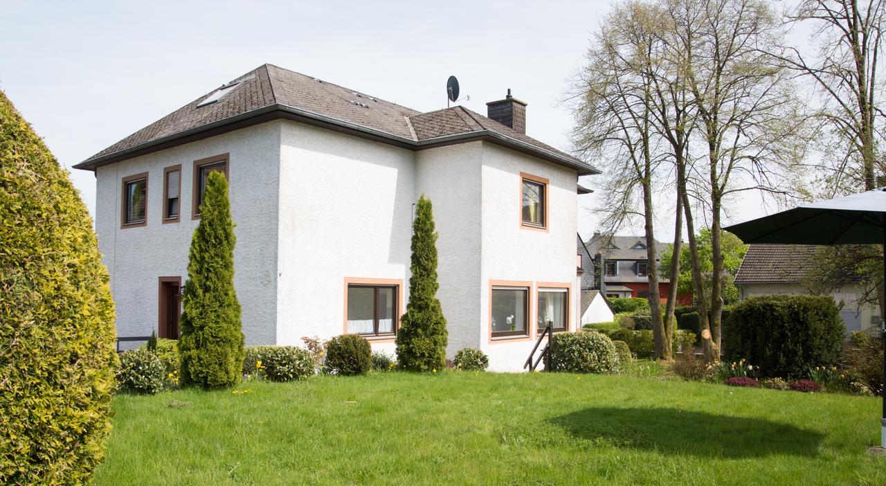 Altes Forsthaus Bed & Breakfast Manderscheid Luaran gambar